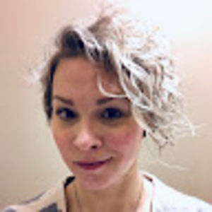 Meet your Posher, Jenelle